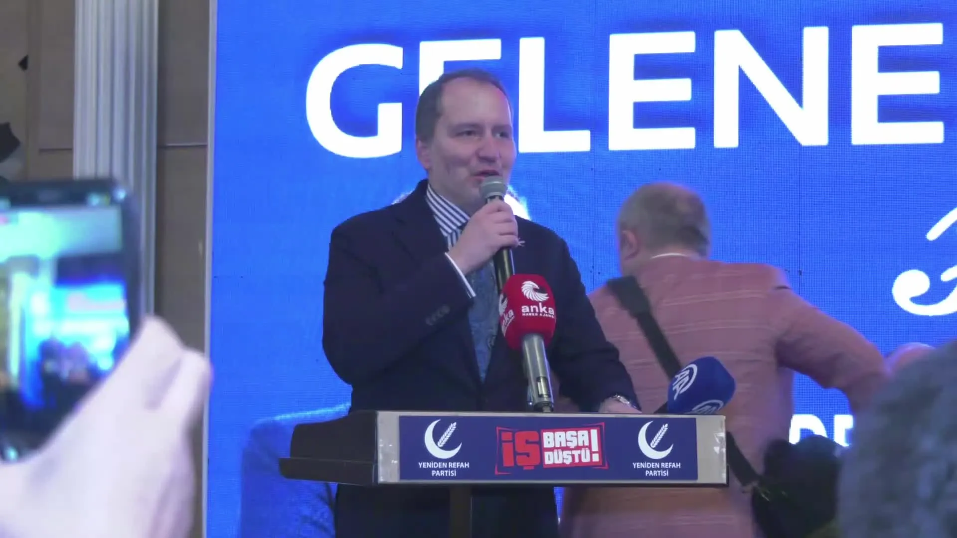 Fatih Erbakan: Kaynaklar; faize, imtiyazlı holdinglere ve kamudaki israfa gidiyor