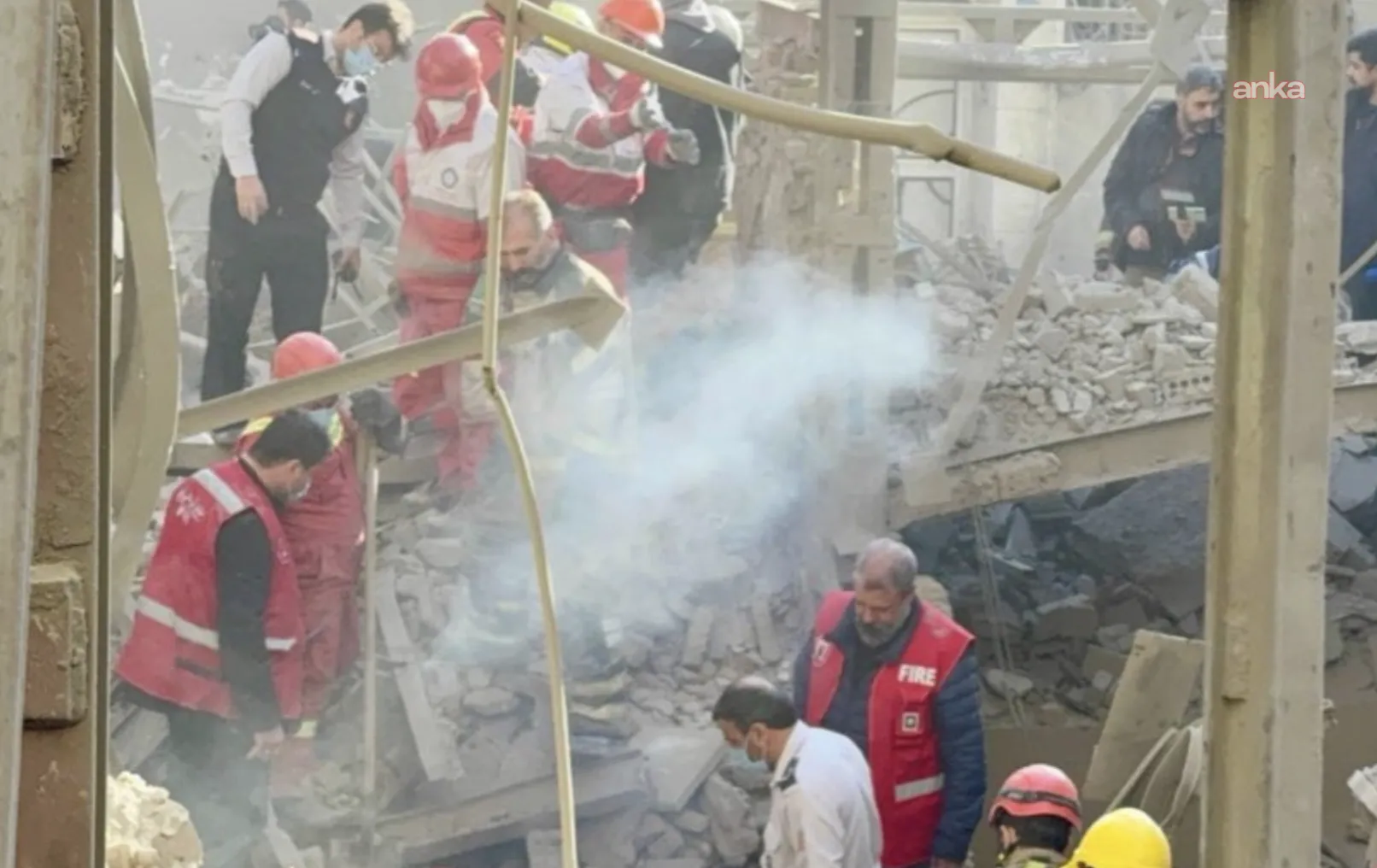 İran Kızılayı: ABD ve İsrail saldırılarında 6 binden fazla sivil bina zarar gördü